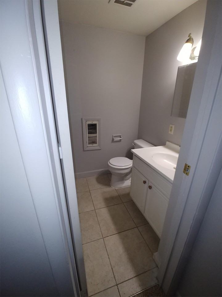 1608 Hobson Rd #1608 - Photo 4 of 8