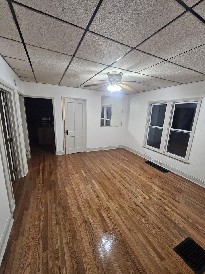 114 State St #1 - Photo 7 of 15