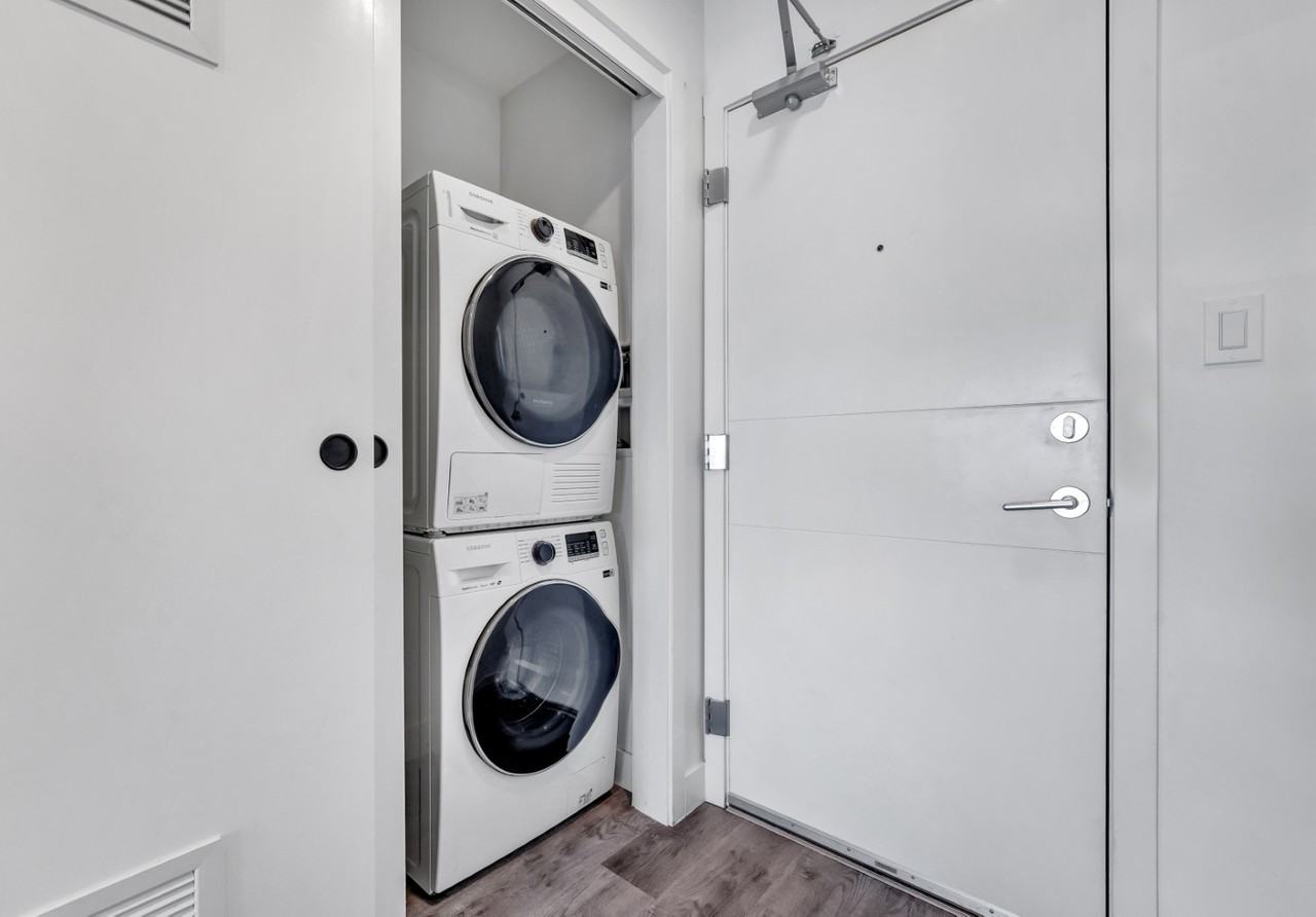 The Shelley - Student Rental - Photo 4 of 32