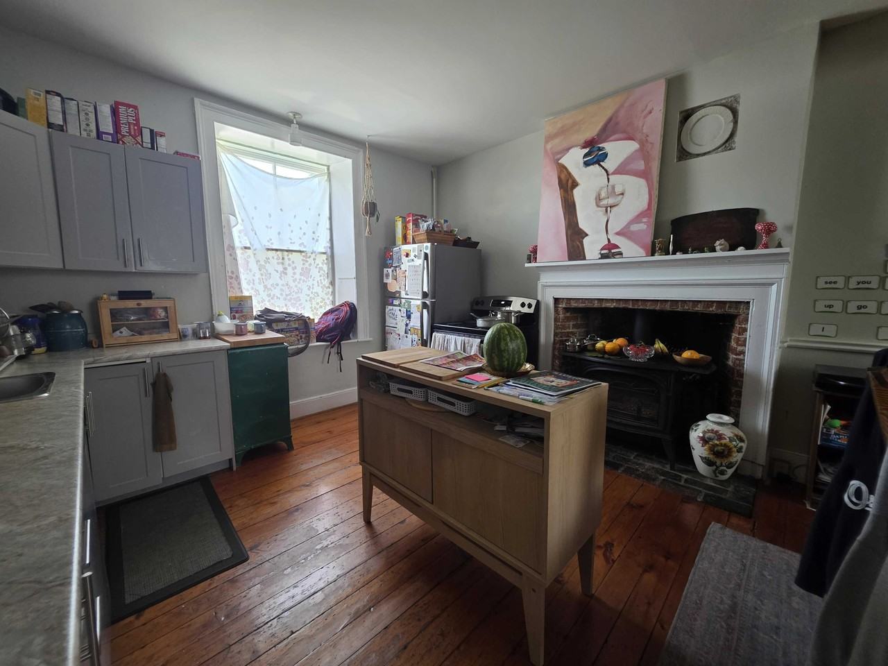 106 Yonge St #1 - Photo 4 of 15