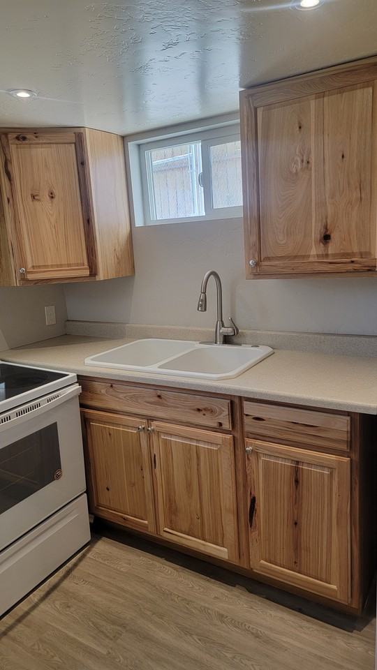 116 Fern StreetUnit B #2 - Photo 6 of 20