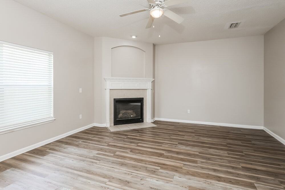 276 Porta Rosa Cir - Photo 4 of 17