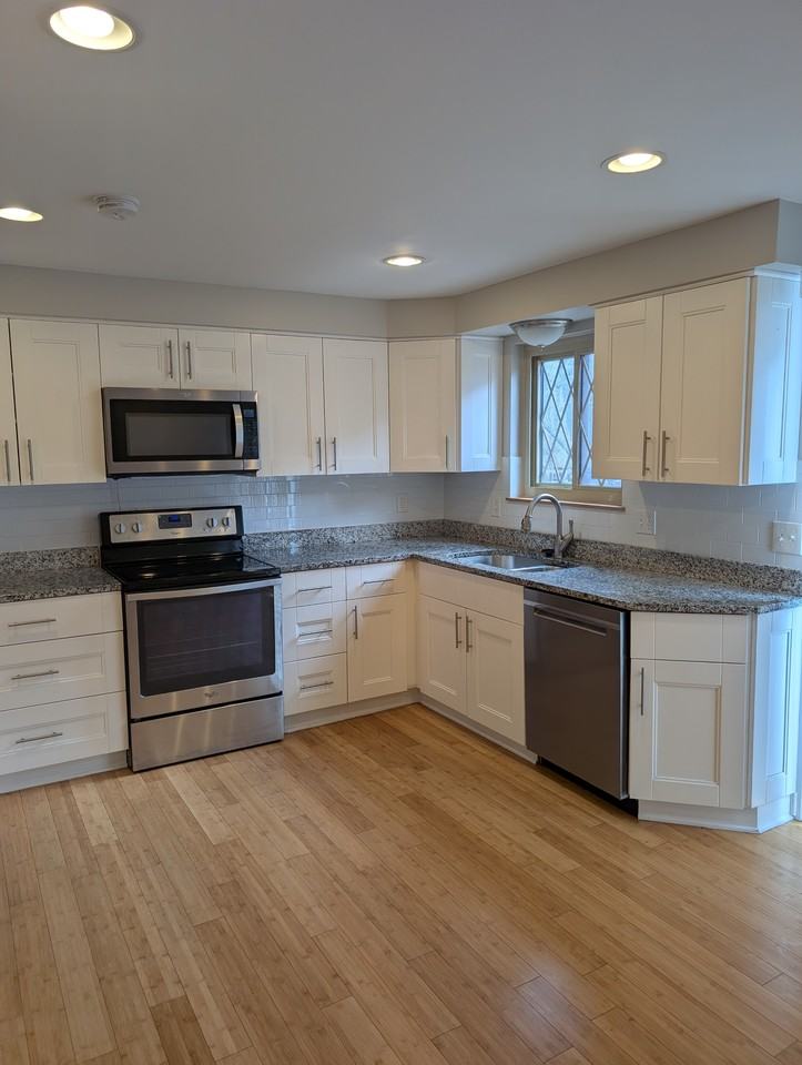 4853 Berryhill Ct #1 - Photo 7 of 11