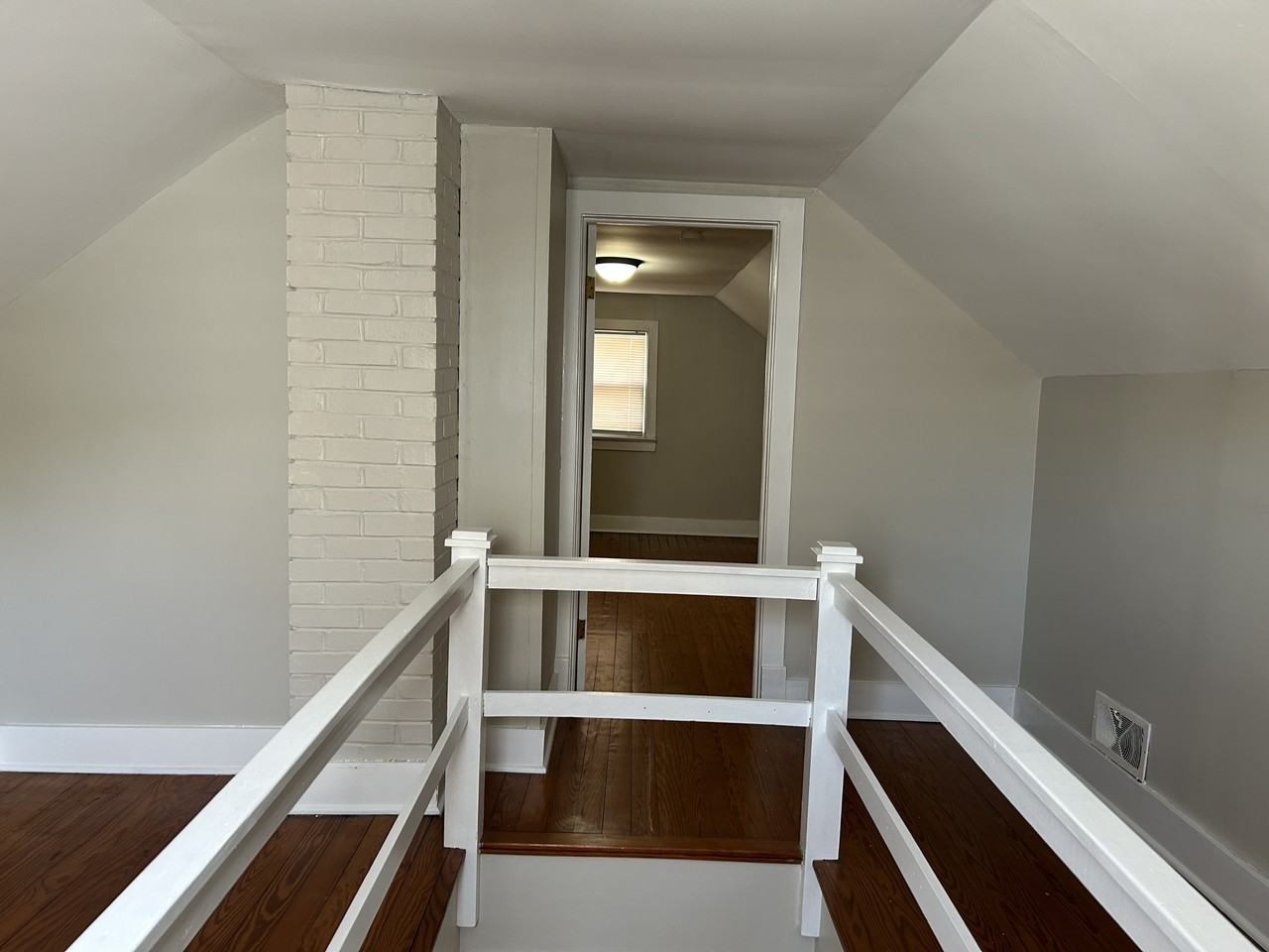 352 Shenandoah Ave #1 - Photo 5 of 17