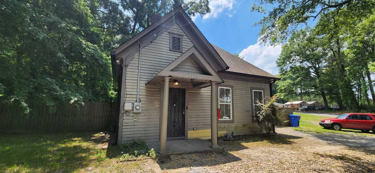1735 Bolton Rd Nw - Photo 5 of 28