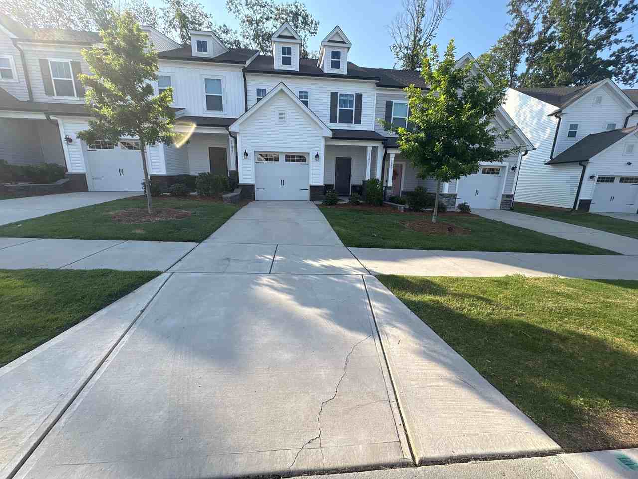11031 Pagebrook Ln - Photo 2 of 23