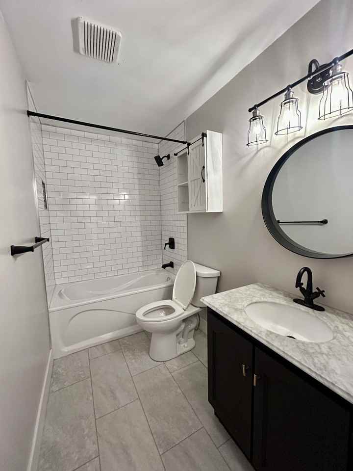 67 Frontenac Ave #MAIN - Photo 4 of 10