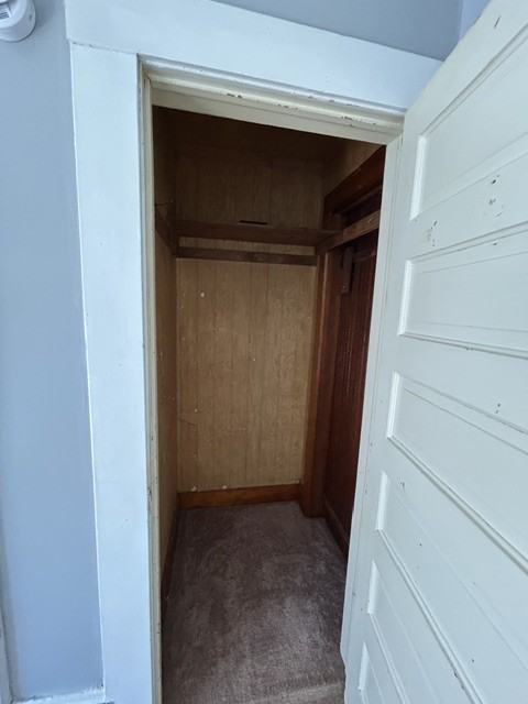 407 1/2 N Superior St #2 - Photo 5 of 17