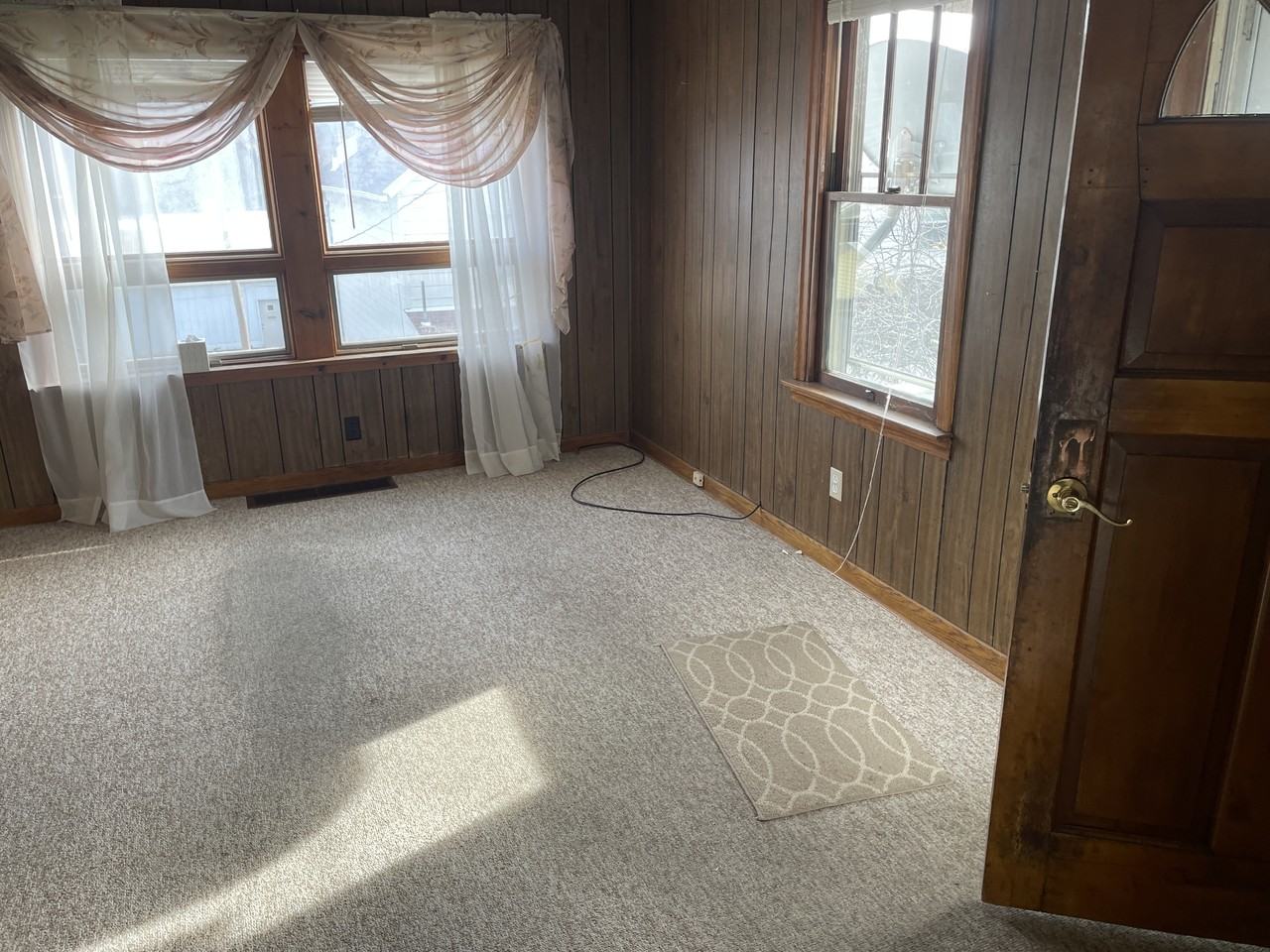 437 Fountain St #1 - Photo 2 of 10