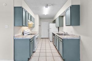 featured image of 1629 Gordon St