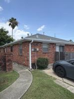 featured image of 2808 Longwood Dr #A