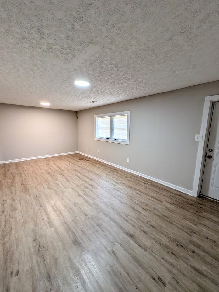 2924 Springside Pl Se #1 - Photo 3 of 17
