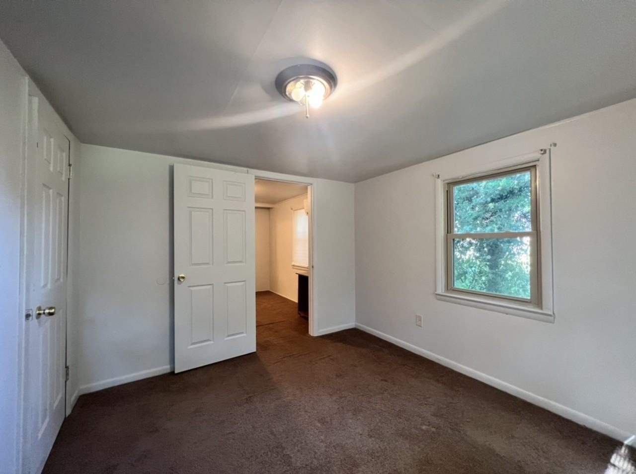 102 Flower St #1 - Photo 7 of 11