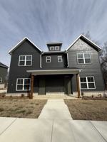 featured image of 1528 W Sligo St #1