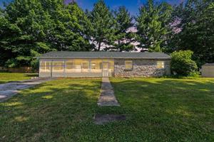 featured image of 7610 Grove Ave #1