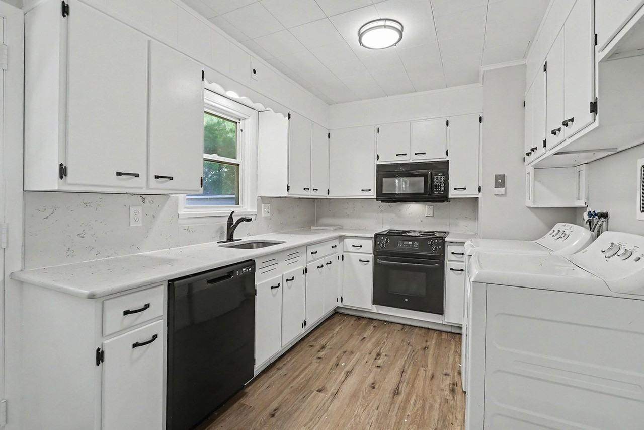 7610 Grove Ave #1 - Photo 4 of 23