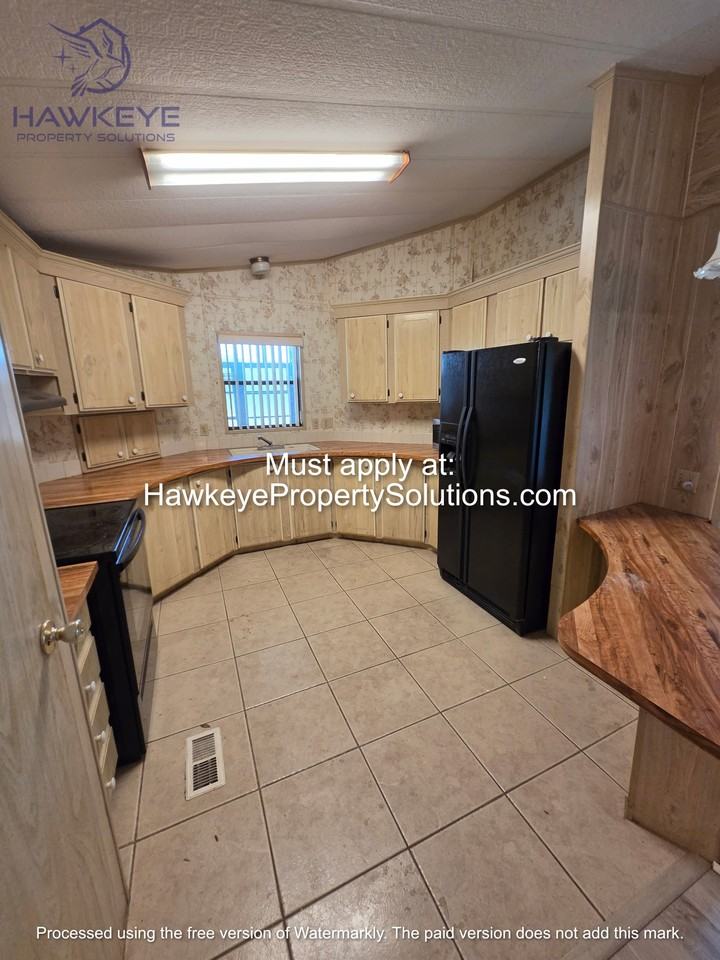 2072 Thelma Dr #1 - Photo 5 of 22