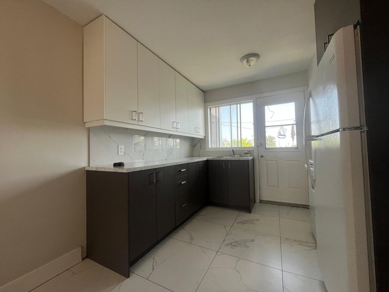 9299 7e Av #7 - Photo 3 of 14