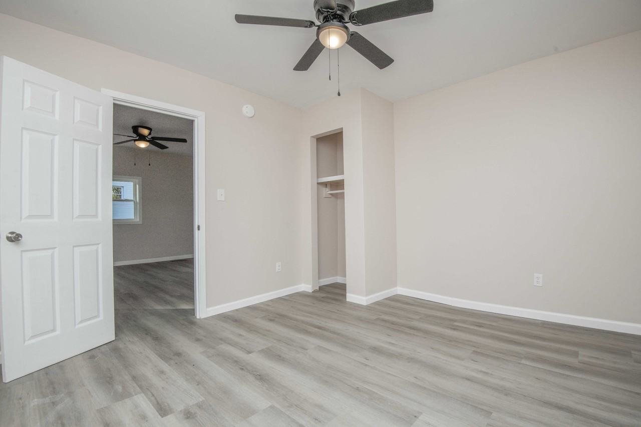 4112 Edington Rd #1 - Photo 5 of 10