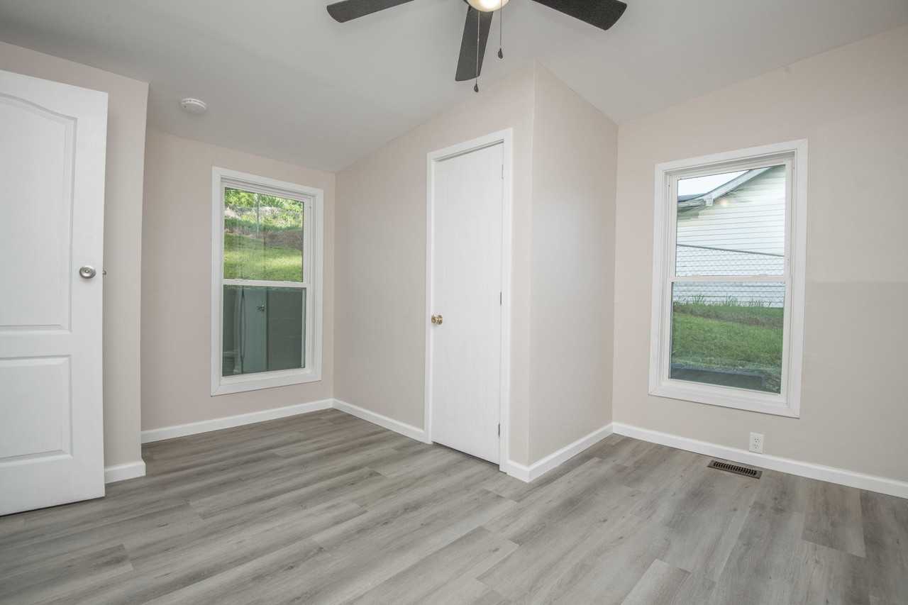 4112 Edington Rd #1 - Photo 7 of 10