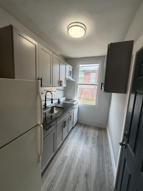 182 W Raymond St #1 - Photo 6 of 12
