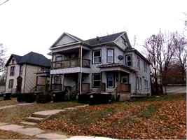 featured image of 311 1/2 E Pleasant St #311-5