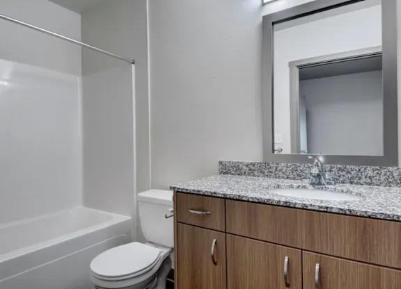488 Ne Bellevue Dr - Photo 4 of 16