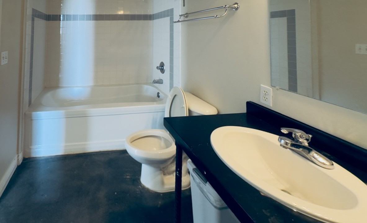 1777 East 39th AvenueUnit 306 #306 - Photo 4 of 12