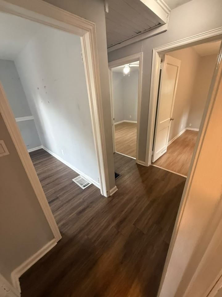 189 Goldie Dr Se #1 - Photo 5 of 8