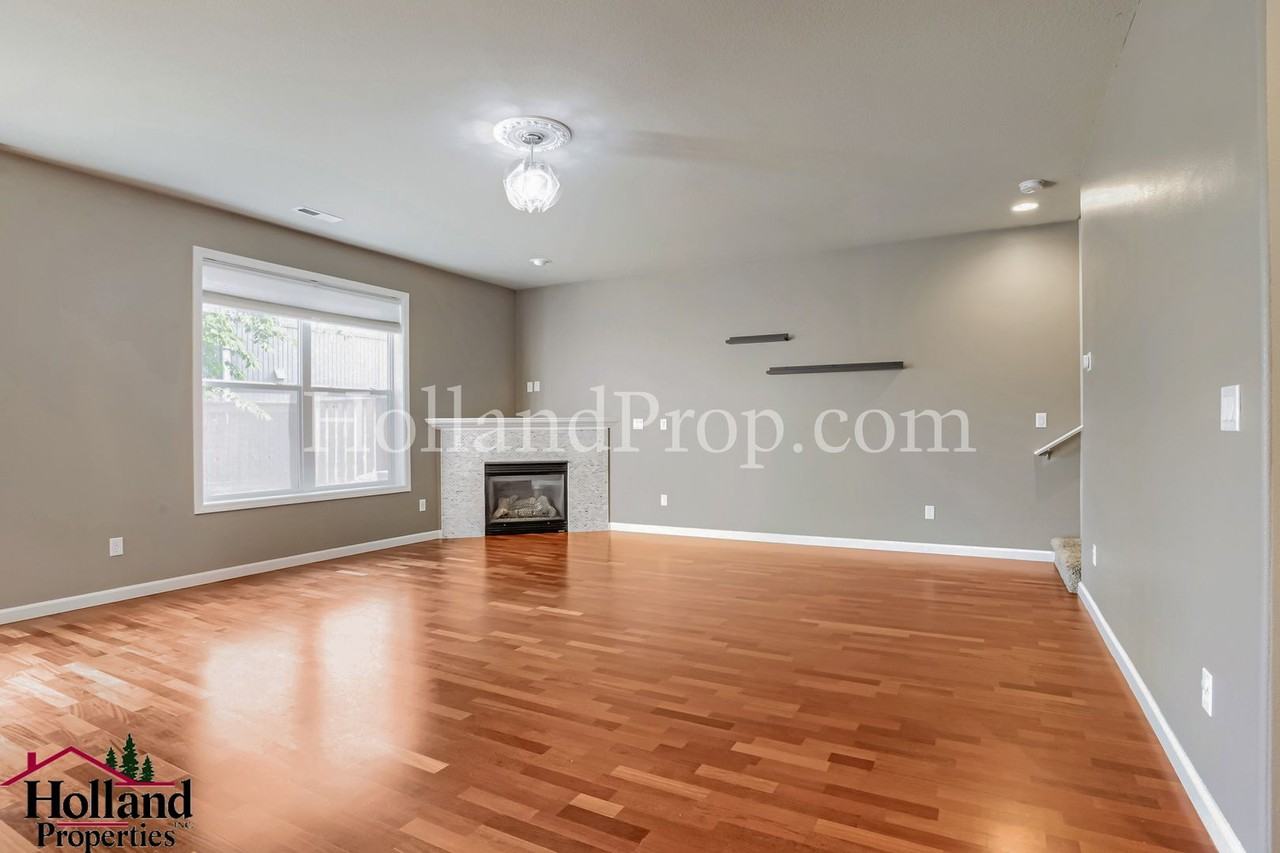 19021 Sw York St - Photo 6 of 29