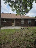 featured image of 945 Ruth Dr