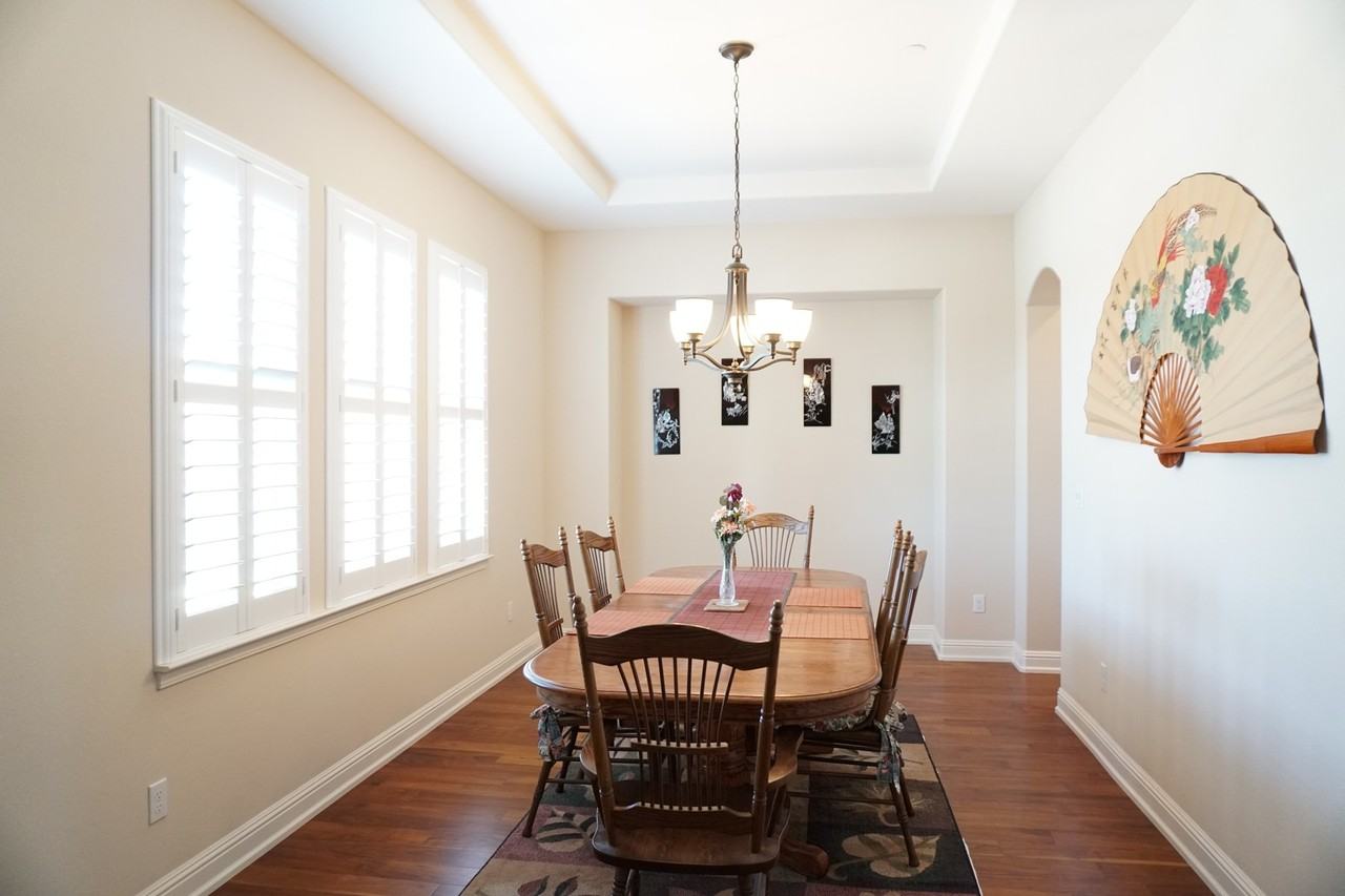 18261 Bautista Cir - Photo 4 of 11