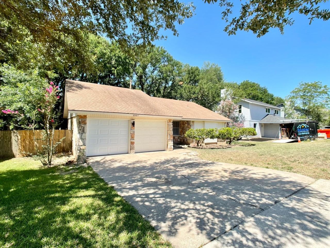 2507 Shiloh Dr - Photo 2 of 23
