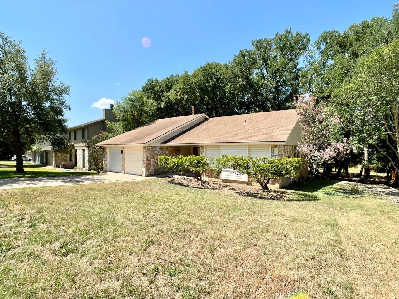 2507 Shiloh Dr - Photo 3 of 23