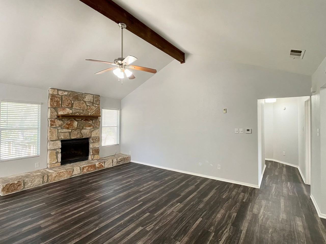 2507 Shiloh Dr - Photo 5 of 23
