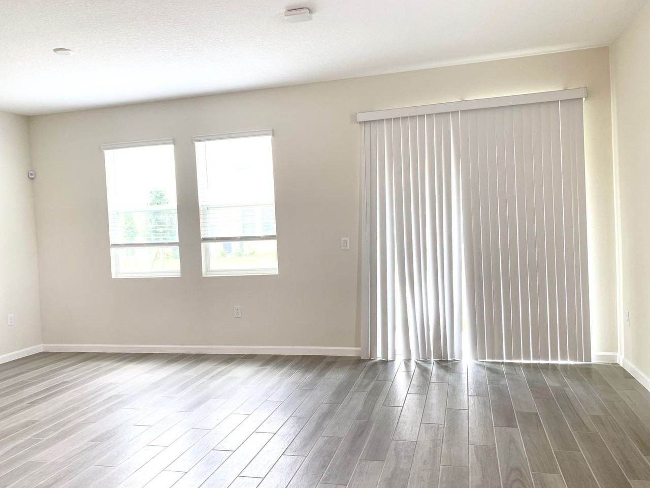 9963 Red Eagle Dr - Photo 3 of 24