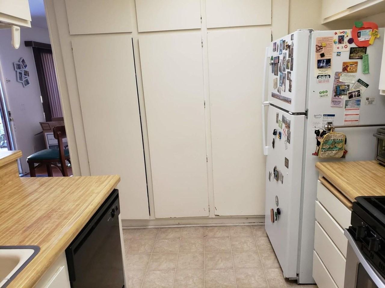 2781 Bolker Dr - Photo 3 of 7