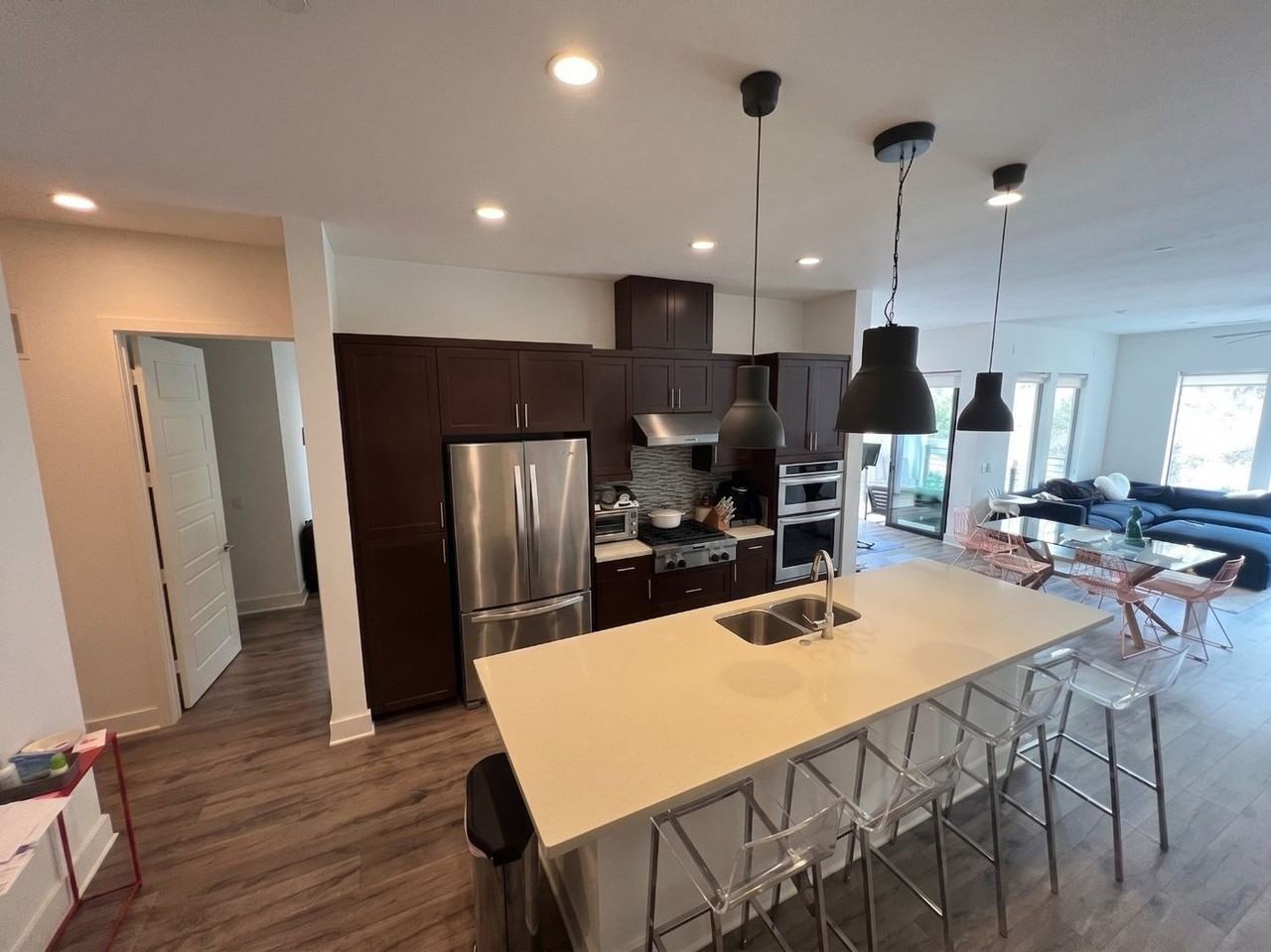 8365 Distinctive Dr - Photo 2 of 23