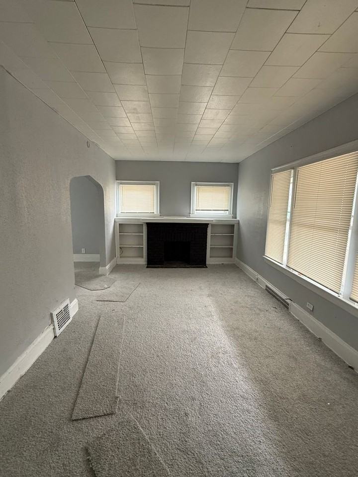 13200 Horner Ave - Photo 4 of 8