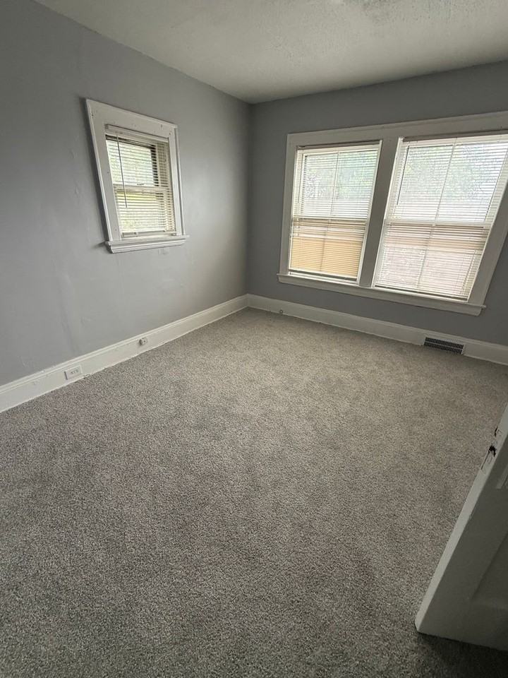 13200 Horner Ave - Photo 7 of 8