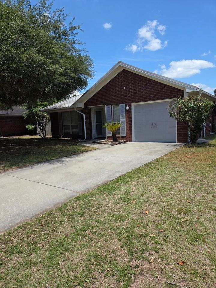 164 Wayfair Ln - Photo 2 of 29