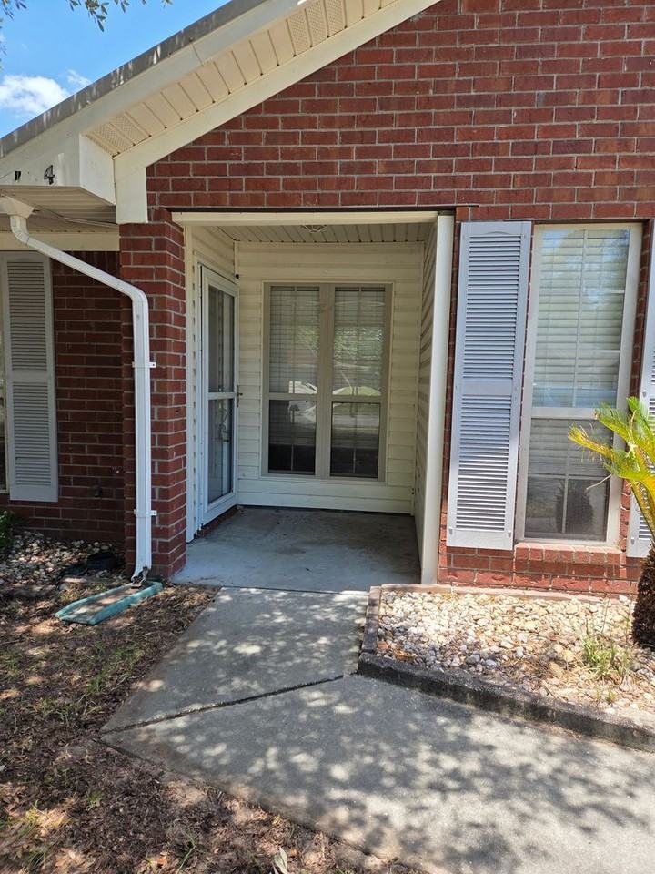 164 Wayfair Ln - Photo 3 of 29