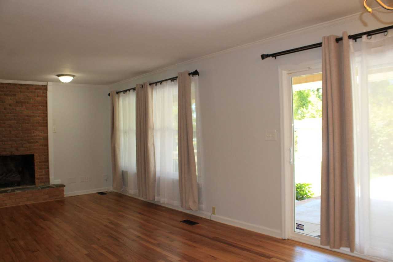 916 Stanton Dr - Photo 6 of 36