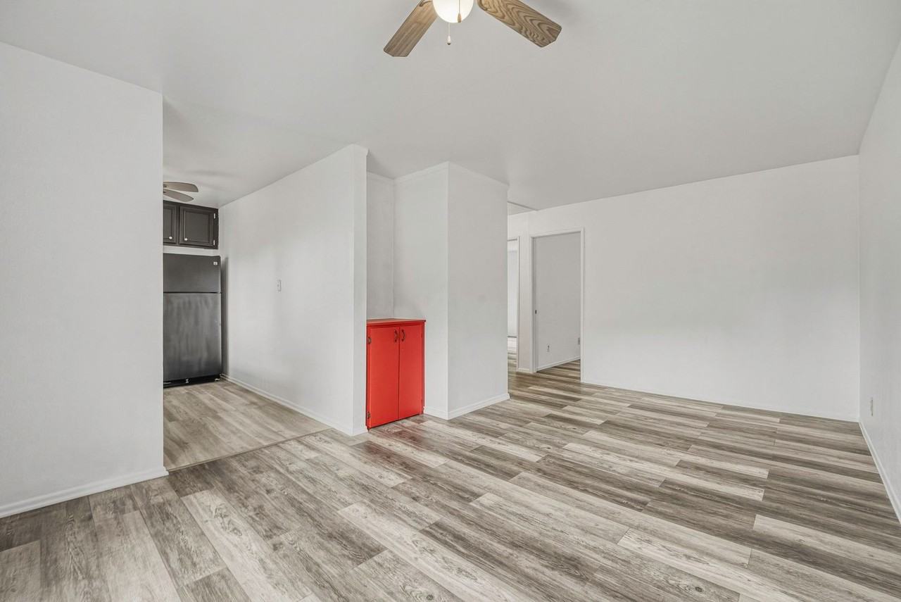 243 S Avenue 50 #309 - Photo 7 of 25