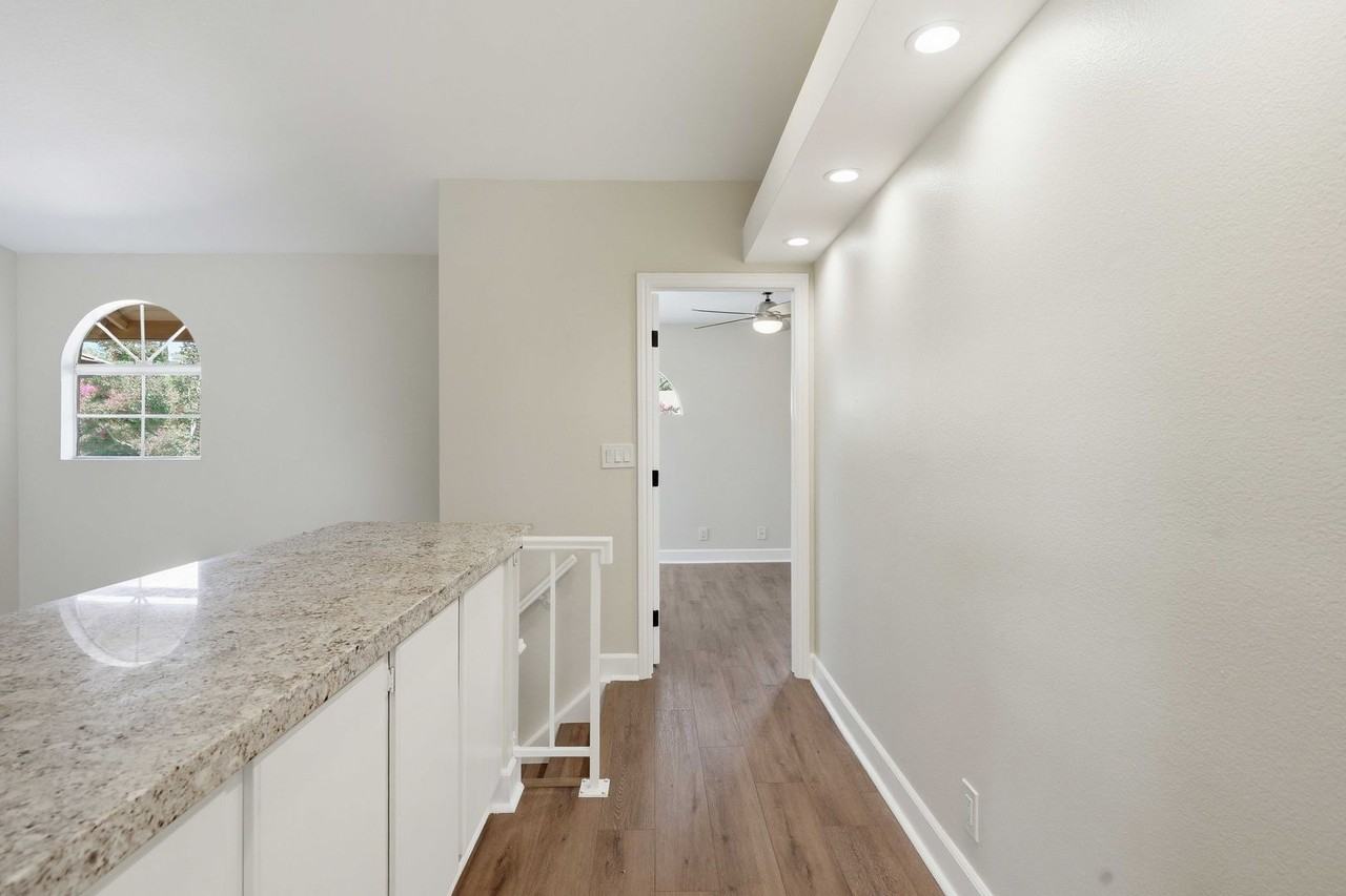 22834 Banyan Pl #26 - Photo 7 of 26