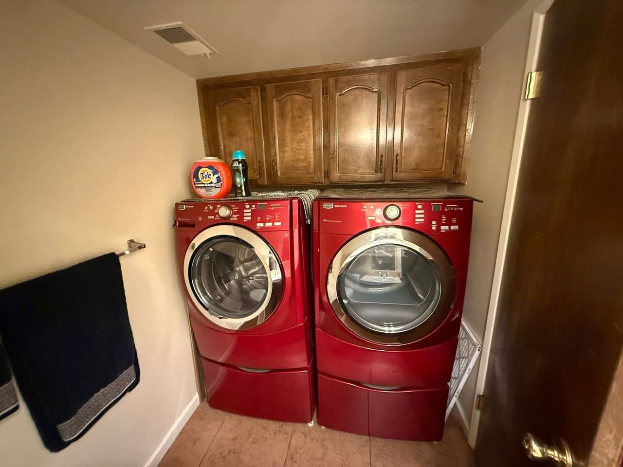 340 N Capitola Ct #2 - Photo 6 of 10