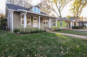 featured image of 1542 Douglas Ave