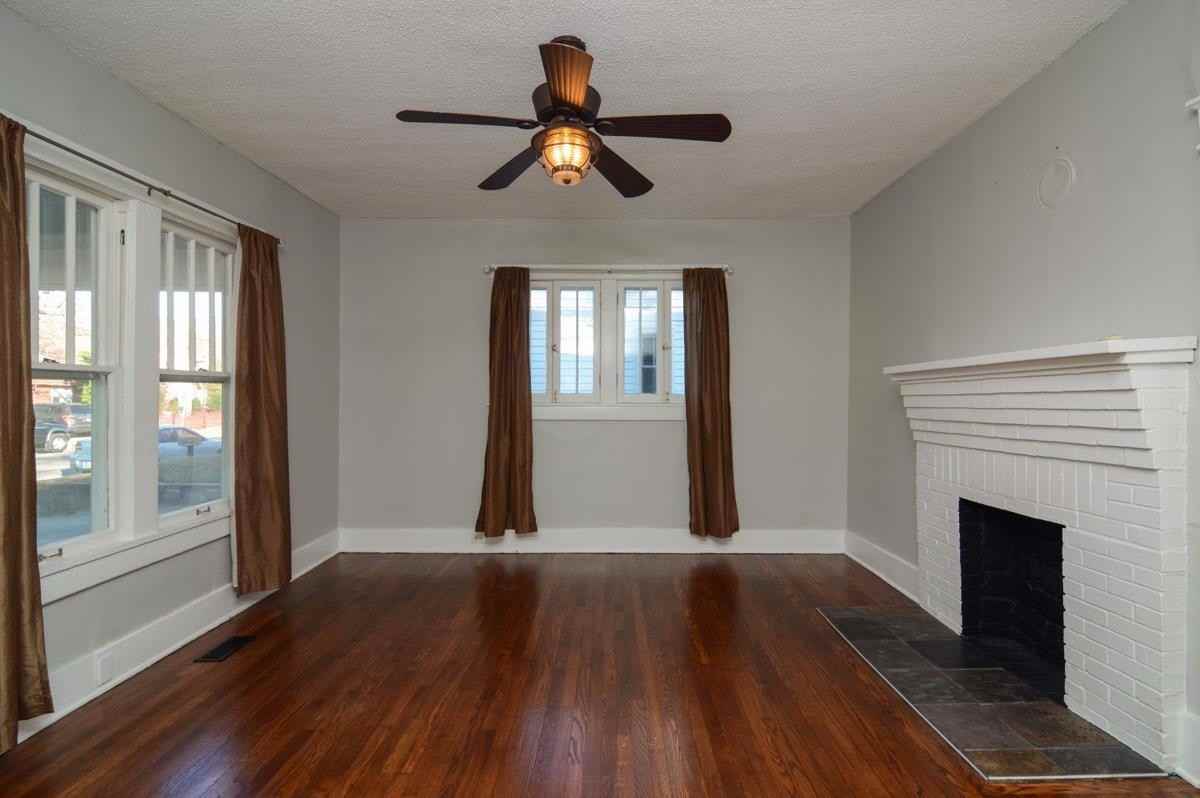 1542 Douglas Ave - Photo 3 of 19
