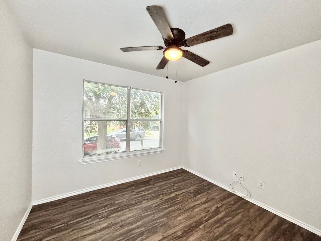 21 Beacon Bay - Photo 3 of 21