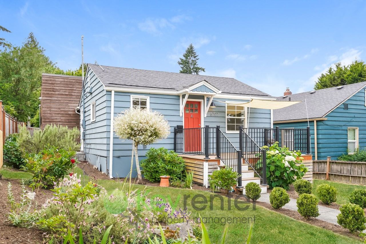 6707 34th Ave Sw - Photo 4 of 50